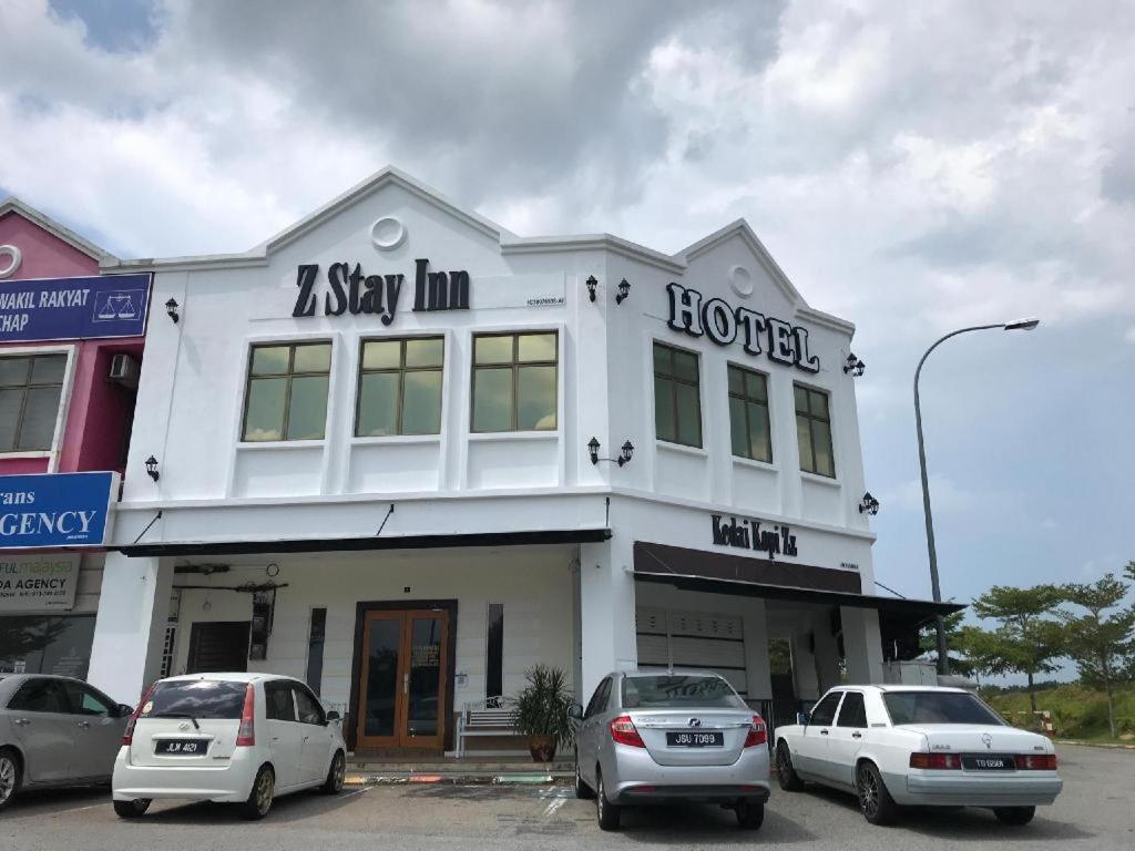 Oyo 90506 Z Stay Inn Hotel Simpang Renggam Bagian luar foto